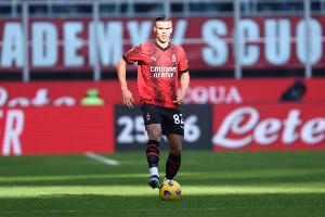 开云体育官网在线注册-意媒：经纪人向罗马推荐米兰旧将西米奇，冬季转会期就曾有意