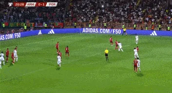 SIU！C罗门前捅射得分！葡萄牙2-0亚美尼亚！