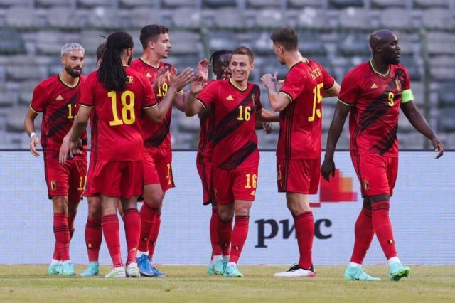 开云体育直播-【解码比利时】梦幻锋线+高龄防线=？